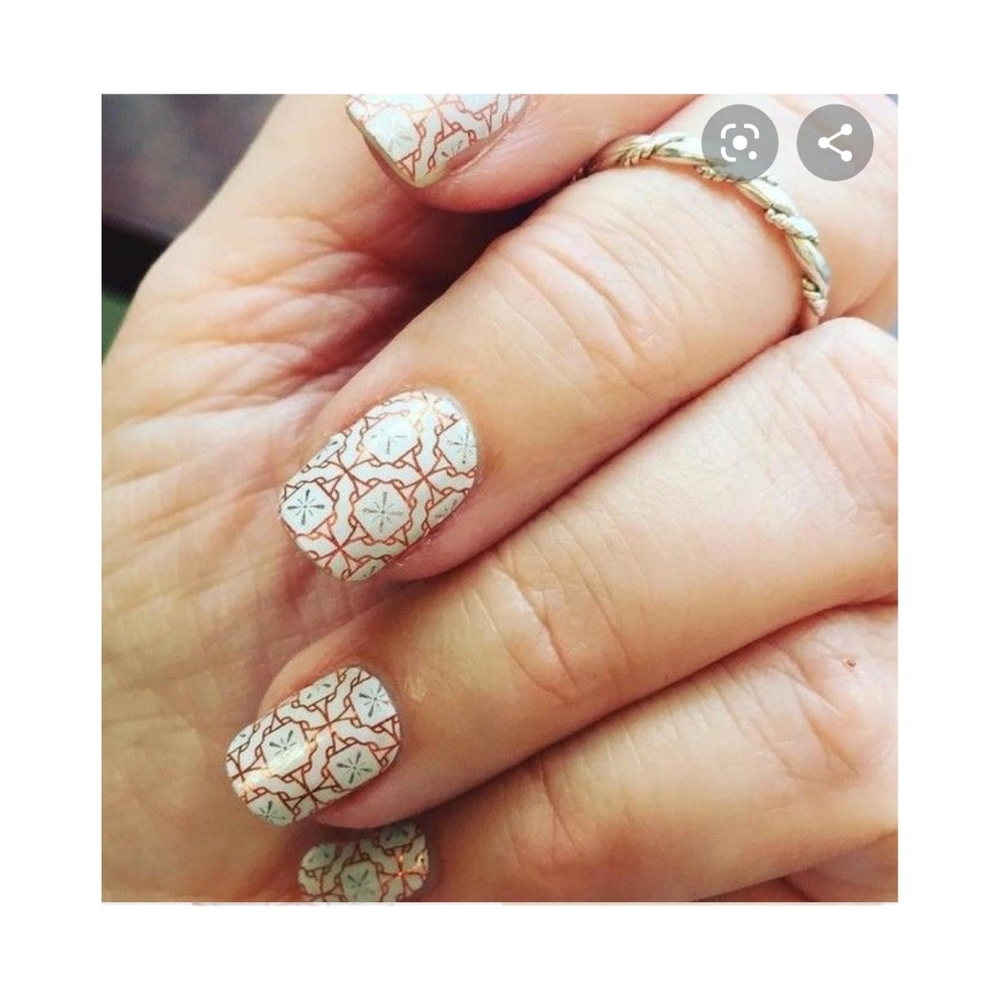 NWT Metallic Morrocan Jamberry Nail wrap
